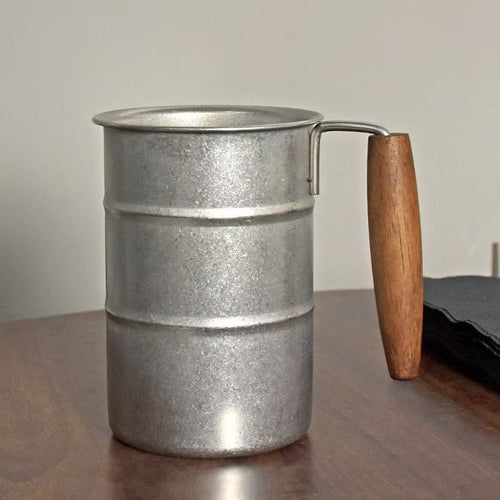 Stylish Stainless Steel Mug ☕️ – Durable, Eco-Friendly & Vintage Design 🪵